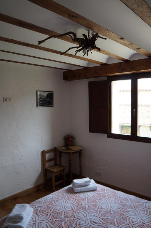 Casa Rural Bioenergetica La Serrezuela Olmos de Atapuerca ภายนอก รูปภาพ