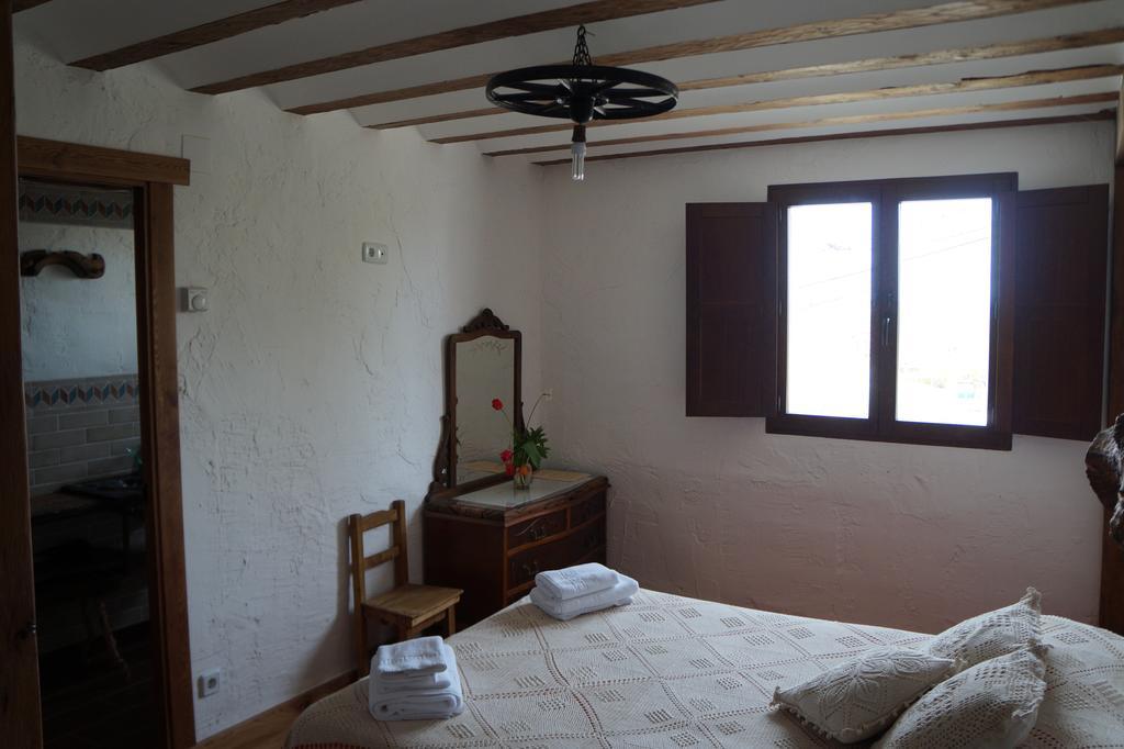 Casa Rural Bioenergetica La Serrezuela Olmos de Atapuerca ภายนอก รูปภาพ