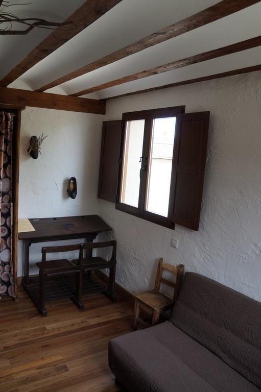 Casa Rural Bioenergetica La Serrezuela Olmos de Atapuerca ภายนอก รูปภาพ